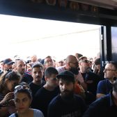 Scandal imens la Steaua   Ziarist înjurat și amenințat la ceremonia oficială:   „Sunteți niște sclavi , nu aveți ce căuta aici!”