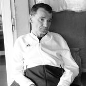 A murit Marcel Sabou   Fostul fotbalist a lui Dinamo s-a stins din viață la doar   59 de ani , în urma unei lupte crâncene cu boala