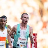 Mai rapid ca Mo Farah  Fiul unui fost fotbalist din naționala Angliei   a doborât recordul  pe care multiplul campion olimpic îl deținea de 14 ani