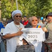 Ronaldinho a ajuns la Cluj    VIDEO.  Cum l-a întâmpinat primarul Emil Boc pe   starul brazilian