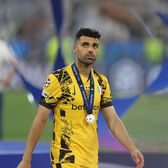 Blocat de bombe  Fotbalistul lui Cristi Chivu,   prins în Iran de atacul Israelului!  Nu poate ajunge la Mondialul Cluburilor