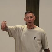 „Ce s-a întâmplat cu Zidane?”  Presat să dezvăluie   cum l-a enervat pe francez  la finala CM 2006, Materazzi a dat un răspuns suburban: „Eu vin din stradă, e normal!”