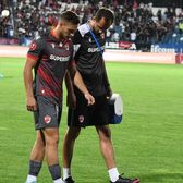 Ratează Politic startul sezonului?  Testul Isokinetic a arătat că Dennis   are deficit și dezechilibru muscular.  De azi e într-un program special de antrenamente