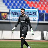 Pleacă de la FCSB la Voluntari  Campioana împrumută la altă echipă un fotbalist care bifează un   record în fotbalul românesc . Motivul e incredibil