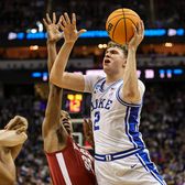 Teoria conspirației  Primul selectat la draftul NBA a fost întrebat dacă a ajuns la Dallas după   o „afacere” cu LA Lakers:  „Asta vă interesează”