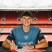 Kepa merge la marea rivală  Portarul spaniol a părăsit-o definitiv pe Chelsea și a semnat cu   Arsenal