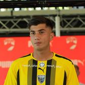 Dinamo și-a prezentat echipamentul   Eveniment de zile mari cu ocazia noului parteneriat:   al treilea tricou  este unul special