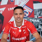 Milanov rămâne la Dinamo!  Jucătorul bulgar   și-a prelungit contractul  cu „alb-roșiii”. Pe ce perioadă a semnat