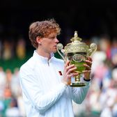 Jannik Sinner, rege la Wimbledon     Titlul #4  pentru italian!   Imagini memorabile  de la revanșa luată în fața lui Carlos Alcaraz