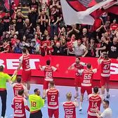 „Comunicat pe filieră politică”    Scandal cu fanii și cu un fost oficial al „câinilor” , după ce Dinamo s-a delimitat de incidentele de la Ciuc: s-a implicat și Tanczos Barna