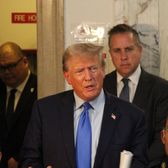 „Ne reduc la caricaturi”  Comunitățile amerindiene au reacționat la   amenințarea lui Trump    privind revenirea la numele catalogat drept rasist