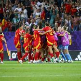 Enervați de sărbătoare  Nemții au luat foc când au văzut cum s-au bucurat jucătoarele spaniole, după calificarea în   finala WEURO 2025 : „Umilință”