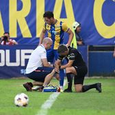 Externat după miezul nopții  Tușierul din Superliga are   luxație la cot.  Ar putea avea nevoie de operație, după accidentarea bizară din Metaloglobus - Petrolul