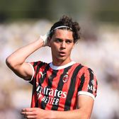Matteo Duțu a intrat la AC Milan  Tânărul român a fost   utilizat din nou de Allegri  în echipa mare. Cum s-a terminat amicalul cu Liverpool