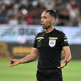 „Inexplicabil ce face!”    Analiza fazelor controversate  din FCSB - Farul făcută de un fost arbitru internațional