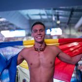 DAVID, DE AUR ȘI LA 100 M LIBER    VIDEO.  Cursă FA-BU-LOA-SĂ în   proba-regină  a natației!