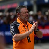 Lupta Norris - Piastri pentru titlul în F1     Directorul McLaren,  despre cum gestionează duelul: „Unul dintre voi va pierde și va fi devastat”