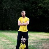 Echipament pentru căței    FOTO.  FRF a lansat un   tricou special  dedicat celor mai buni prieteni ai omului. Cum arată și cât costă