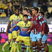 Operat de menisc la 15 ani    Calvarul unui supertalent  căruia i se pregătea debutul în Superliga: era dorit de nume mari