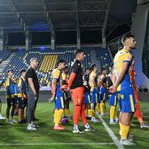 Scandal în Liga 1  Petrolul, contre pe Facebook cu un partner:   „Țeparii galbeni!  Ne vedem în instanță!” » Replica ploieștenilor