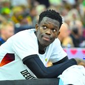 Alt scandal de rasism    Dennis Schroder, ținta fanilor Lituaniei,  la meciul în care Germania s-a calificat în optimi la Eurobaschet