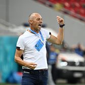 Andone, foarte nervos   Antrenorul   a luat foc după deciziile arbitrului  și s-a dus „glonț” la Kovacs