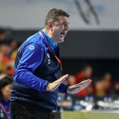 Pera, conflict cu arbitrul    FOTO.  Decizia care   l-a scos din sărite  pe antrenor în prima etapă din Liga Florilor