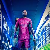 Donnarumma, prezentat oficial    VIDEO.  Portarul italian a semnat pe   cinci ani  cu Manchester City: „Ciao, Gigio!” » Suma plătită de englezi