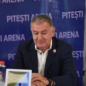 Lămuriri în cazul Tudose   S-a opus primarul din Pitești transferului la FCSB?   Mesaj pentru tatăl jucătorului:  „Nu-mi place schimbarea de pe o zi pe alta”