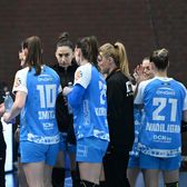 CSM București, eșec dramatic  „Tigroaicele” au revenit de la   -7 goluri,  dar au primit   gol în ultima secundă  de la centrul terenului!