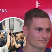 Debut aplaudat de întreaga localitate  Reacția emoționantă a părinților lui   Jorge de Frutos,  după primele minute pentru Spania