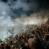 Incidente violente în Serbia   Fanii de la Steaua Roșie Belgrad   i-au atacat cu bâte  pe cei ai lui Partizan, după amicalul cu PAOK