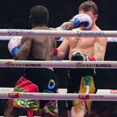 Crawford a scris istorie  Boxerul american l-a învins pe Canelo Alvarez în fața a 70.000 de spectatori și   a stabilit un record nemaivăzut:  „Nu sunt aici din întâmplare”