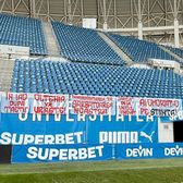 Mesaje morbide pe „Oblemenco”  Ultrașii lui FCU Craiova au intrat pe stadion și au afișat mai multe   bannere  agresive la adresa lui Mititelu