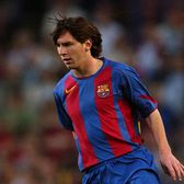 Cartonaș Panini, preț record   Un colecționar al celebrelor stickere a doborât recordul pentru cea mai scumpă tranzacție.   Messi, în prim plan