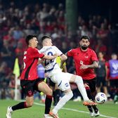 Meci mutat și fără oaspeți  Partida are   „cel mai înalt grad de risc”  și s-au luat măsuri de siguranță fără precedent 