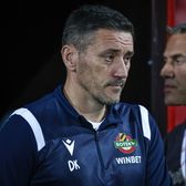 I-a mințit pe fani!  Antrenorul a promis că   va demisiona , iar a două zi s-a răzgândit: „Îmi era frică de ei”