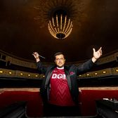 CFR Cluj are echipament    FOTO.  Ardelenii și-au prezentat noile tricouri   după 2 luni și jumătate  de la startul sezonului » Modelul, folosit în trecut de o rivală