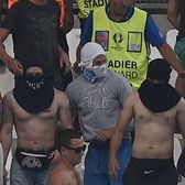 Batalionul secret al lui Putin  Huliganii care s-au bătut la Euro 2016 și un fotbalist internațional rus   luptă în războiul din Ucraina: „Sălbatici!”