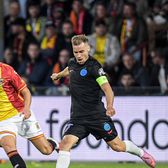 Reacție savuroasă🤣    Darius Olaru  l-a trollat în direct pe Gigi Becali după victoria din Olanda! Ce a făcut la microfon