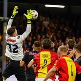 Atac la Lucescu  Pus la zid pentru că îl ignoră pe   Târnovanu:  „Se plimbă la națională! E de neînțeles”