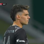 Moment istoric în Turcia    FOTO.  Ianis Hagi a jucat împotriva echipei pentru care   tatăl său este legendă  » Nota primită de român