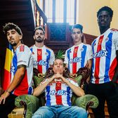 În haine noi    VIDEO+FOTO.  Își inaugurează   noul echipament  la meciul cu FCSB