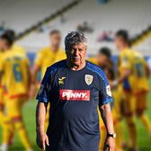 Lotul pentru Moldova și Austria  Trei fotbaliști,   convocați în premieră   la națională » La cine a renunțat selecționerul Mircea Lucescu