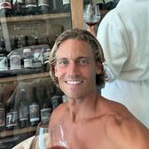 Toast de 22.000 de euro    Marcos Llorente  sărbătorește cu un vin rar înainte de revenirea în naționala Spaniei