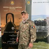 „E foame, «Moșule»?!”  Doroftei,   pus la zid  după ce a promovat Armata: „Te înjosești! Mergi cu copiii tăi acolo!”