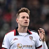 „Mi-am zis: «Nu pot fi cu un tip»”  Primul jucător din Serie A care   a dezvăluit că este gay  vorbește despre adevărul vieții sale