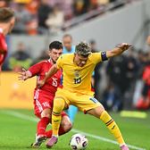 „Trebuie să batem Austria”     Ianis Hagi,  motivat de banderola: „Nu contează cum, dar vom fi la Mondial!”