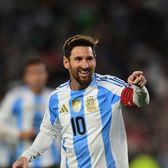 Încă un record doborât de Messi  Argentinianul a făcut din nou spectacol și   l-a depășit pe Neymar  în fruntea unui top important