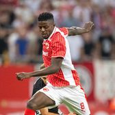 „Nu prea ai ce căuta la sportul acesta”  Eddy Gnahore, mesaj înainte de   Dinamo - Rapid:  „E nevoie de o pregătire mentală specială”